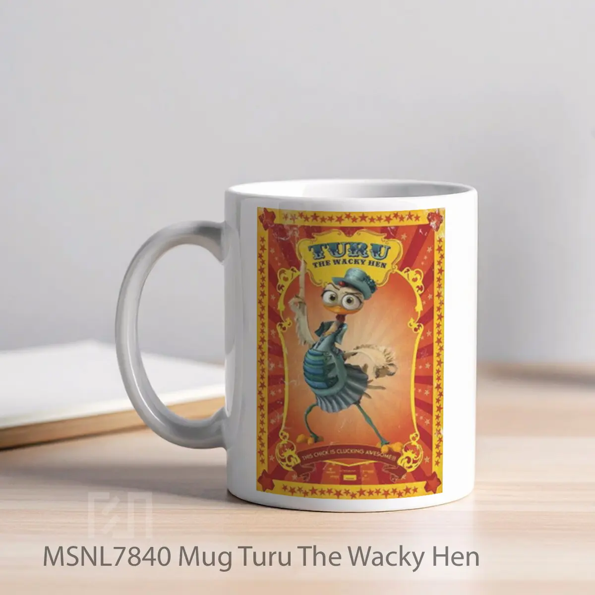 Mug Turu The Wacky Hen Gelas Keramik Tema Film MSNL7840 - Tampak Kiri