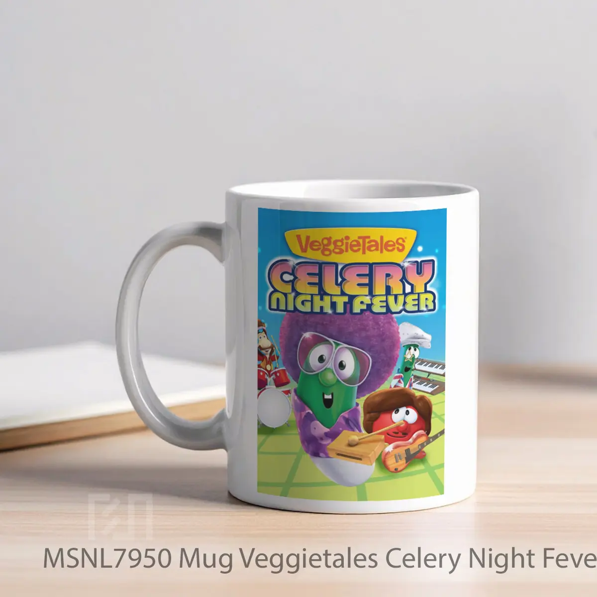 Mug Veggietales Celery Night Fever Gelas Keramik Tema Film MSNL7950 - Tampak Kiri