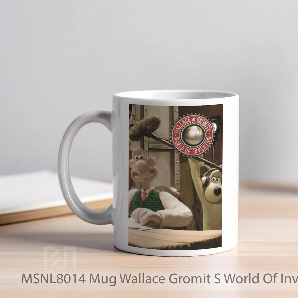 Mug Wallace Gromit S World Of Invention Gelas Keramik Tema Film MSNL8014 - Tampak Kiri