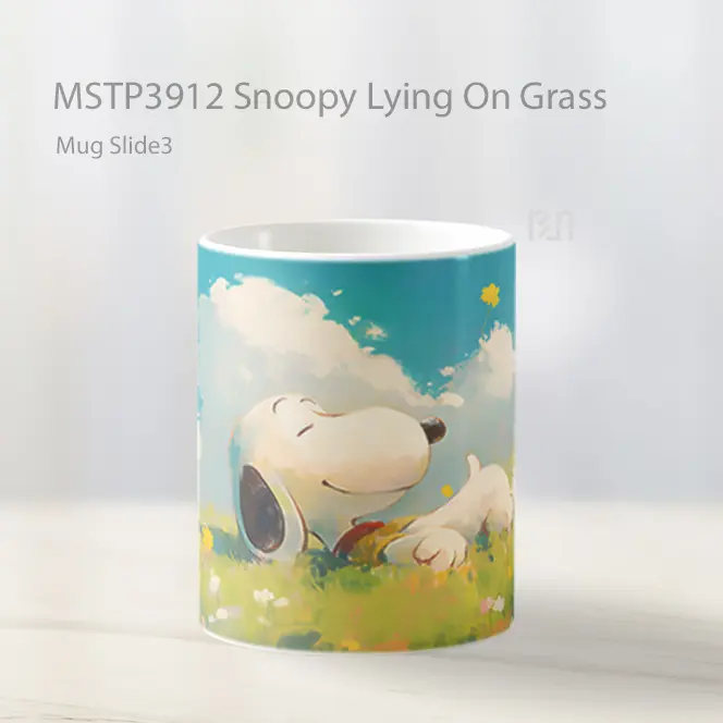 Snoopy Lying On Grass Mug Gelas Keramik MSTP3912 - All-side / Desain