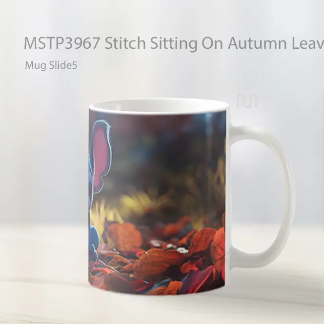 Stitch Sitting On Autumn Leaves Mug Gelas Keramik MSTP3967 - All-side / Desain