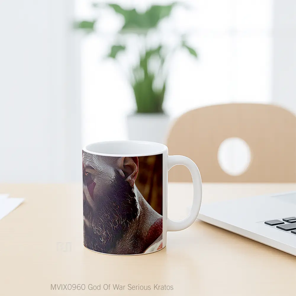 Mug God Of War Serious Kratos Koleksi Mug Limited Edition - All-side / Desain