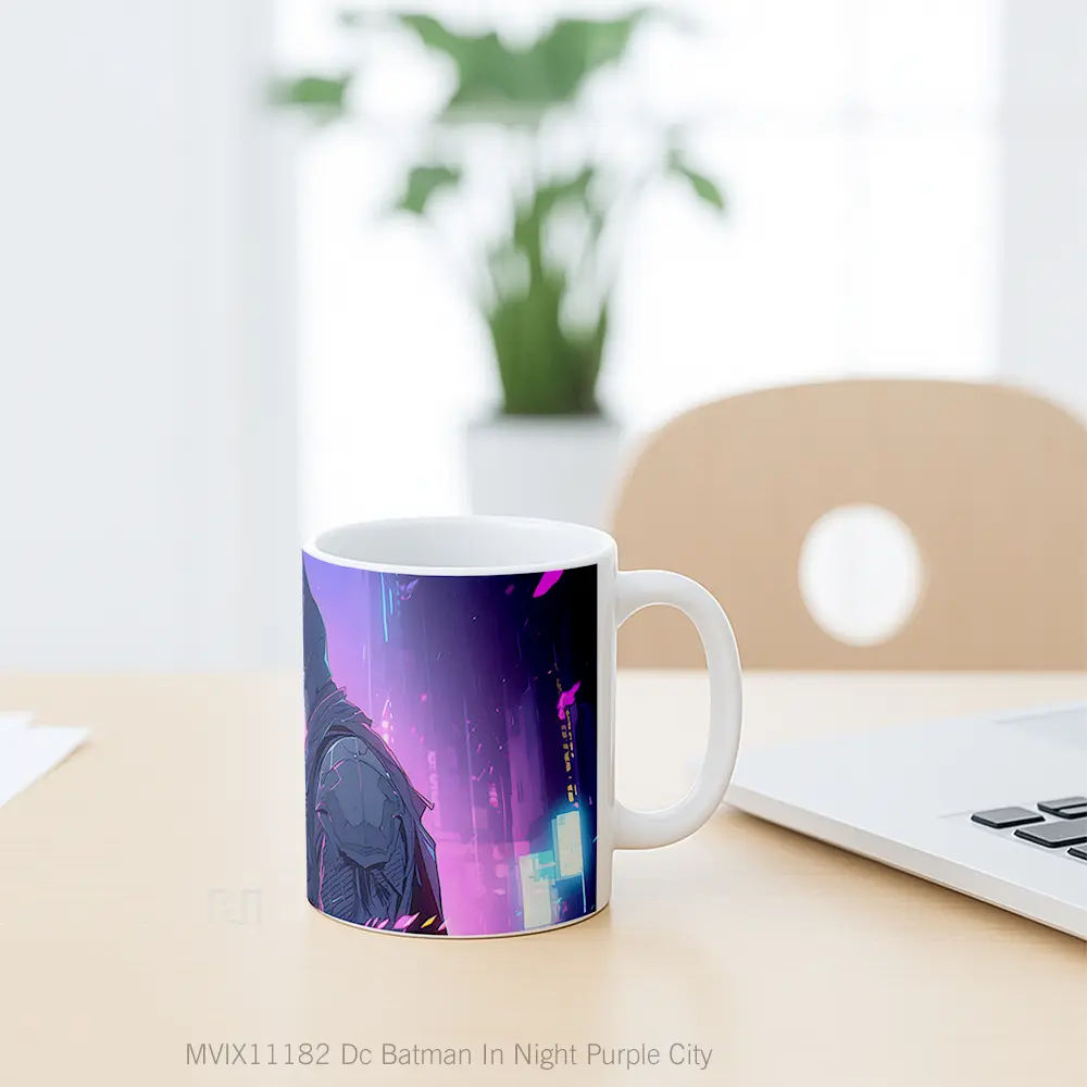 Mug Dc Batman In Night Purple City Koleksi Mug Film dan Komik - All-side / Desain