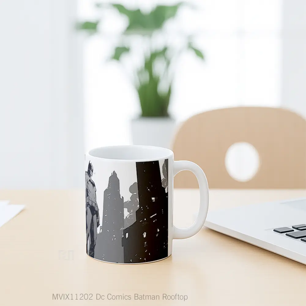 Mug Dc Comics Batman Rooftop Hadiah Spesial Fans Superhero - All-side / Desain