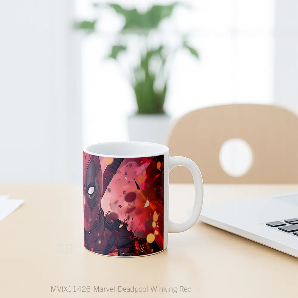 Mug Marvel Deadpool Winking Red Merchandise Karakter Ikonik - All-side / Desain