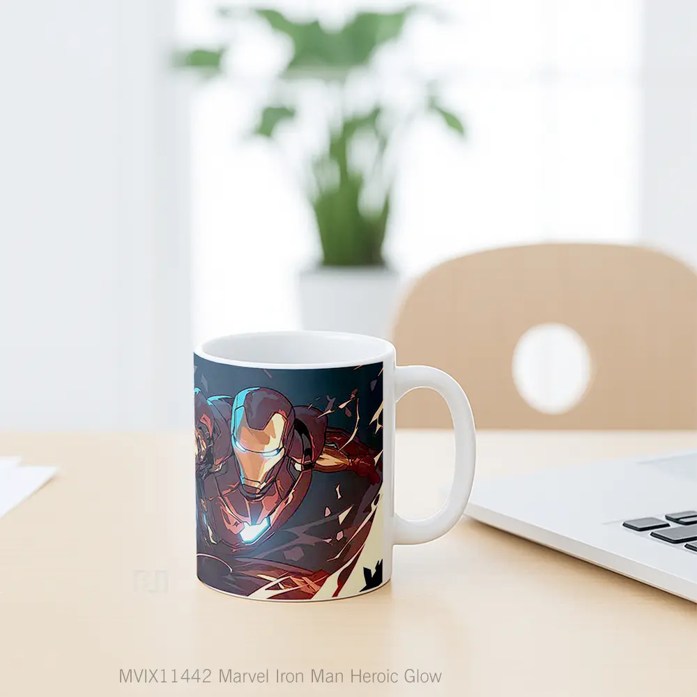 Mug Marvel Iron Man Heroic Glow Mug Anime Populer Koleksi Spesial - All-side / Desain