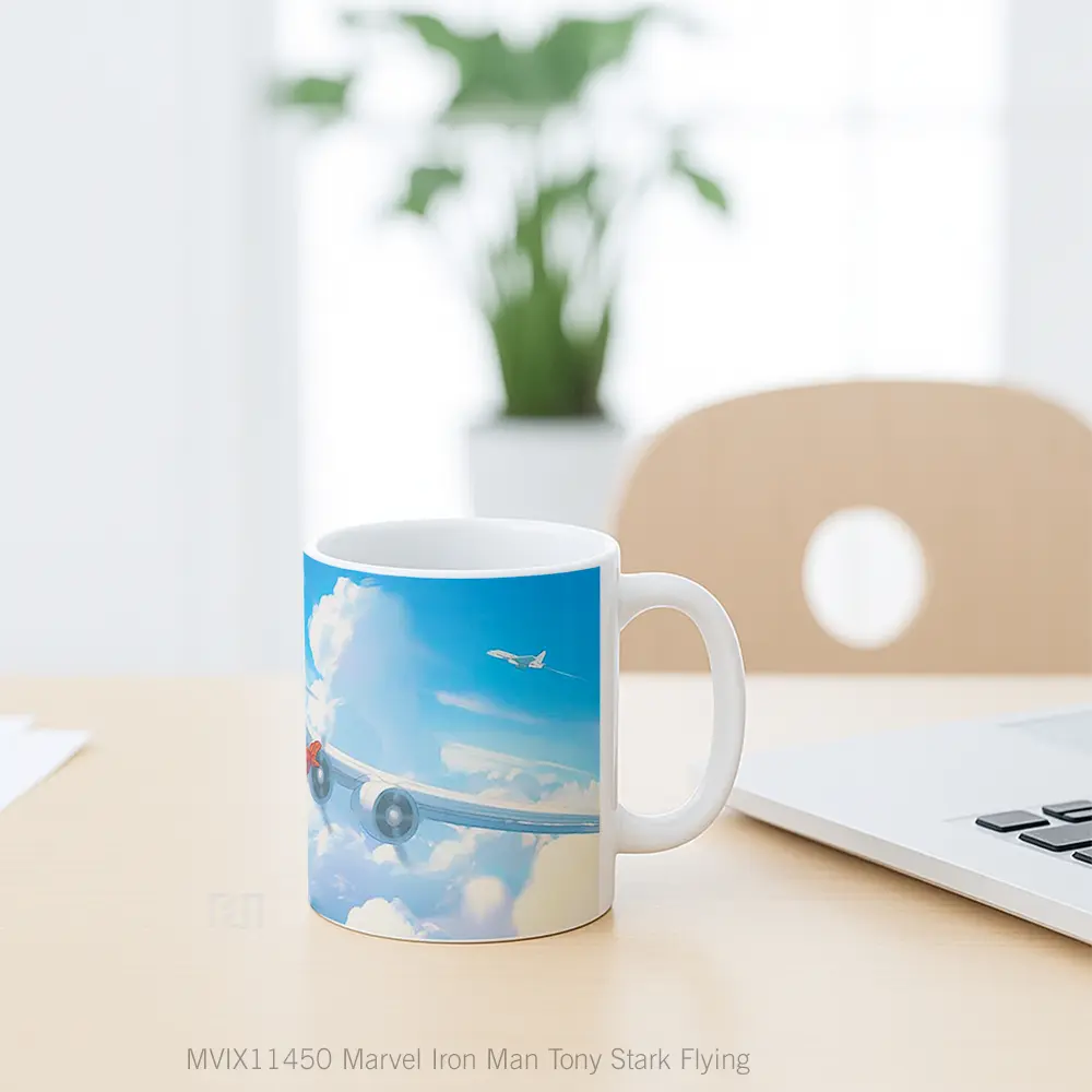 Mug Marvel Iron Man Tony Stark Flying Hadiah Spesial Fans Superhero - All-side / Desain