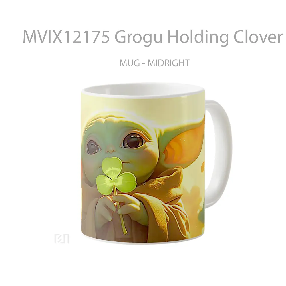 Mug Grogu Holding Clover Patricks Day Hadiah Lucu dan Menarik - All-side / Desain