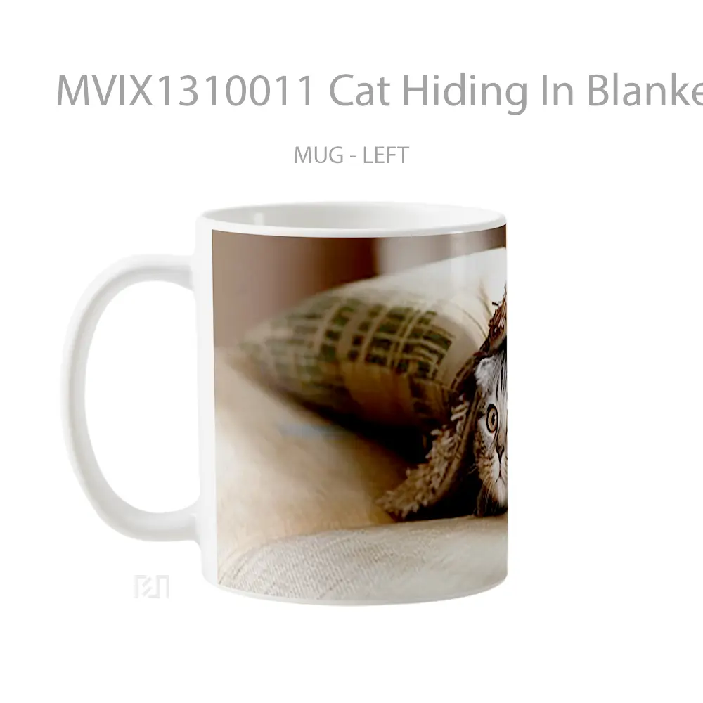 Mug Cat Hiding In Blankets Gelas Hewan Lucu - All-side / Desain