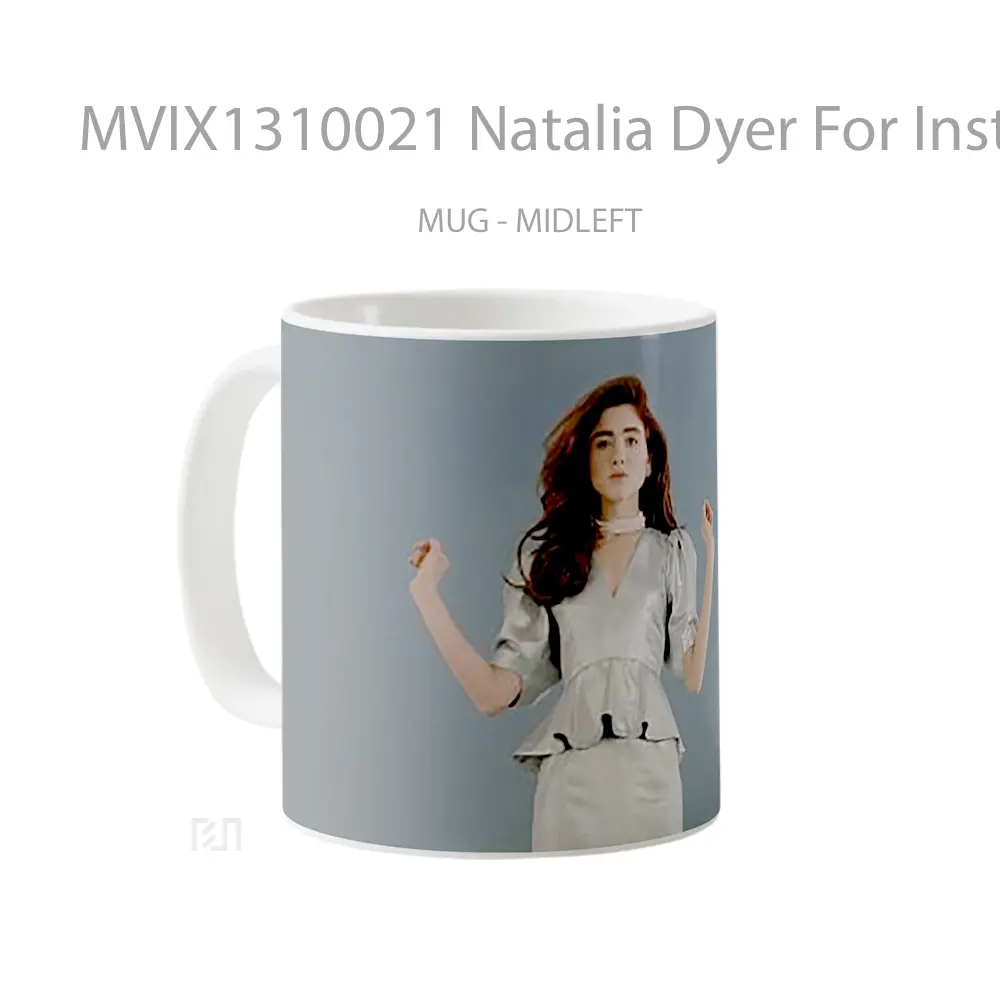 Mug Natalia Dyer For Instyle Gelas Keramik Unik - All-side / Desain