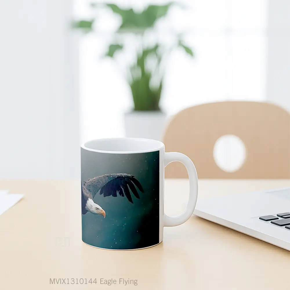 Mug Eagle Flying Gelas Hewan Lucu - All-side / Desain