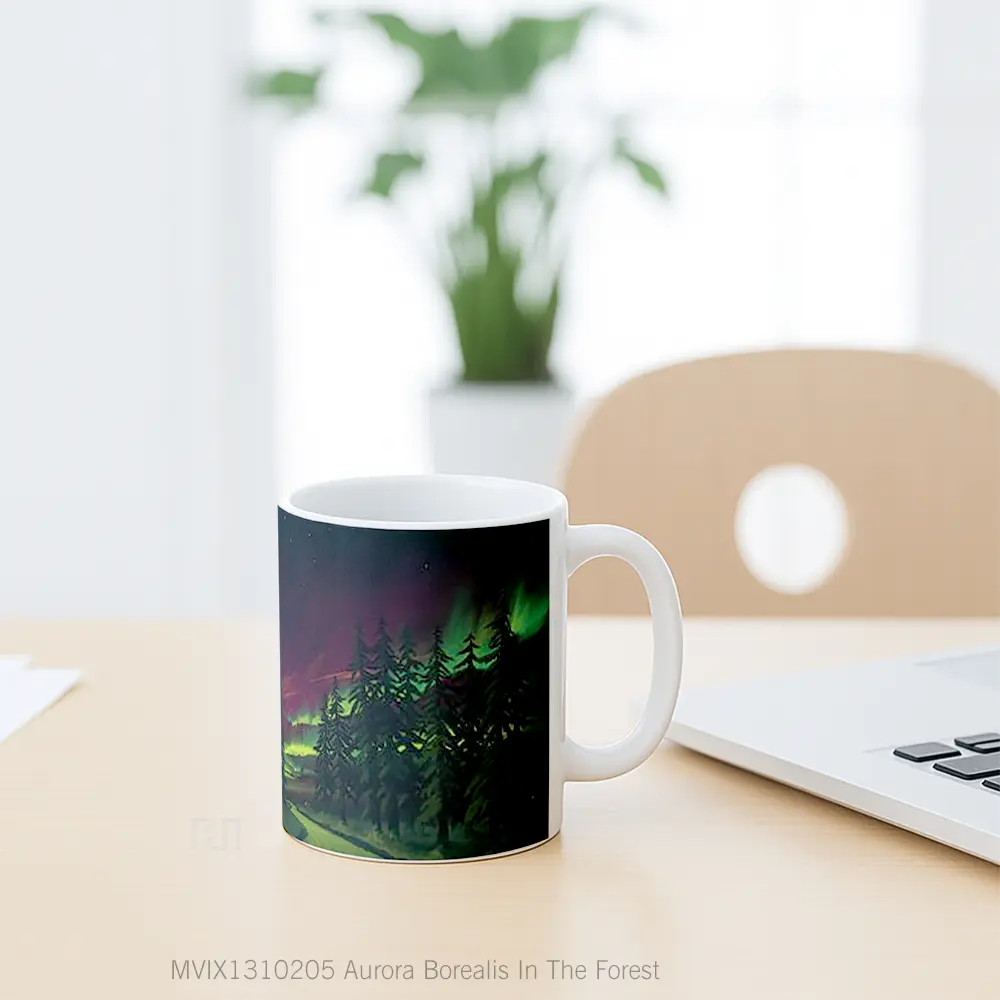 Mug Aurora Borealis In The Forest Gelas Pemandangan Alam - All-side / Desain
