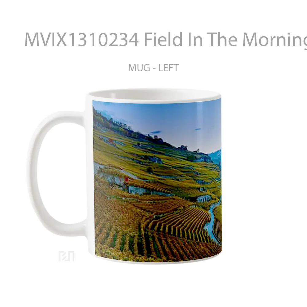 Mug Field In The Morning Gelas Pemandangan Alam - All-side / Desain