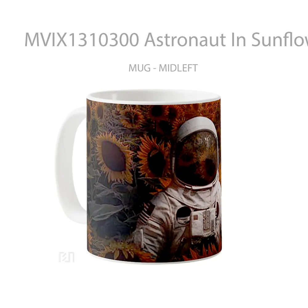 Mug Astronaut In Sunflower Field Gelas Pemandangan Alam - All-side / Desain