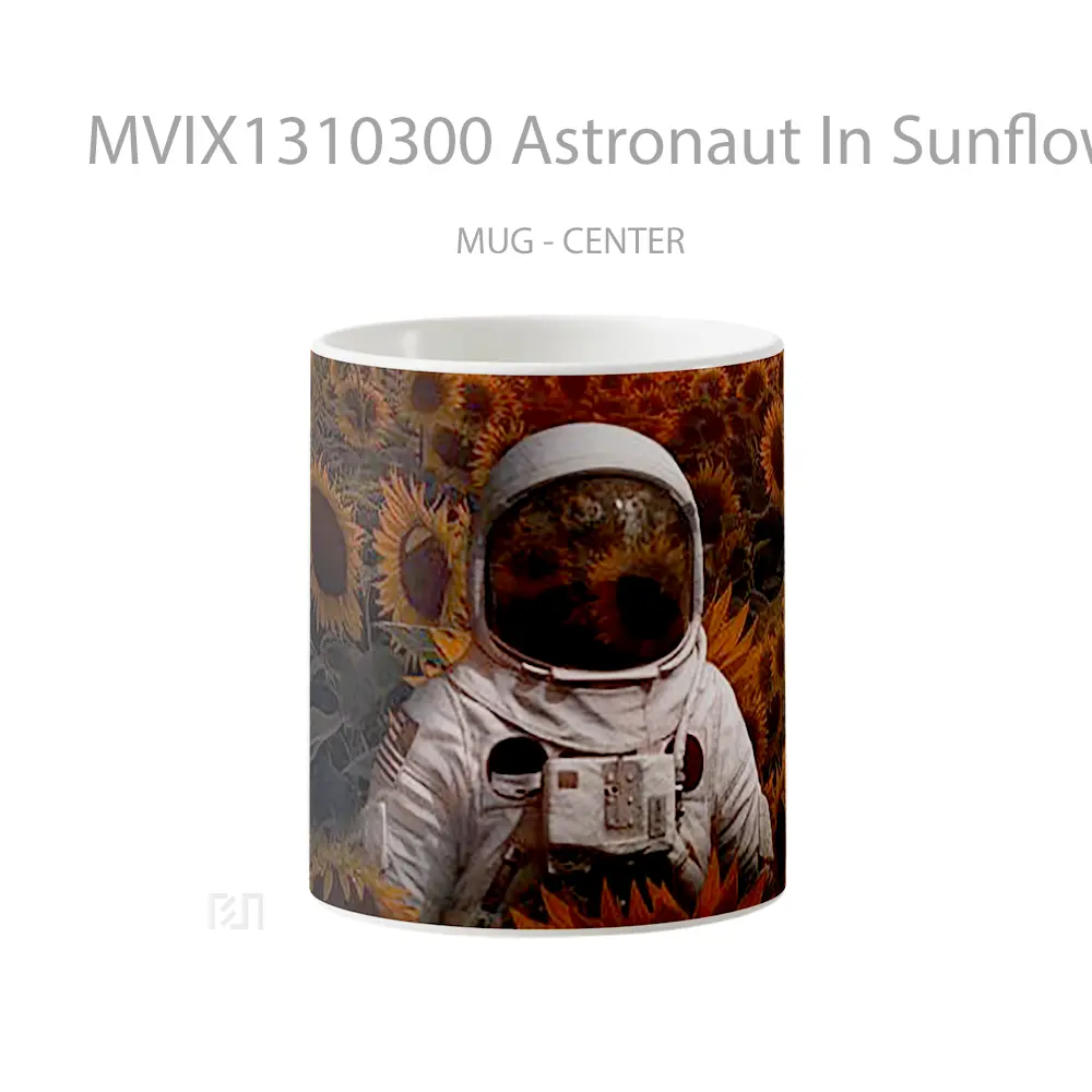 Mug Astronaut In Sunflower Field Gelas Pemandangan Alam