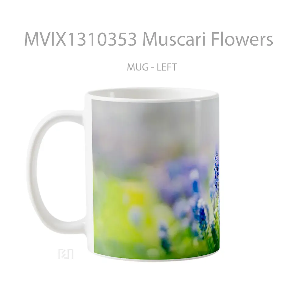 Mug Muscari Flowers Gelas Pemandangan Alam - All-side / Desain