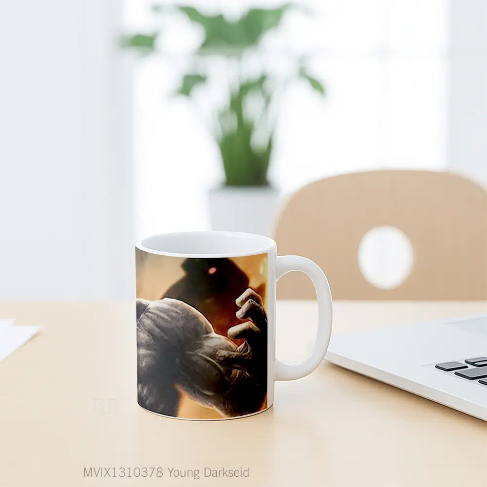 Mug Young Darkseid Gelas Keramik Unik - All-side / Desain