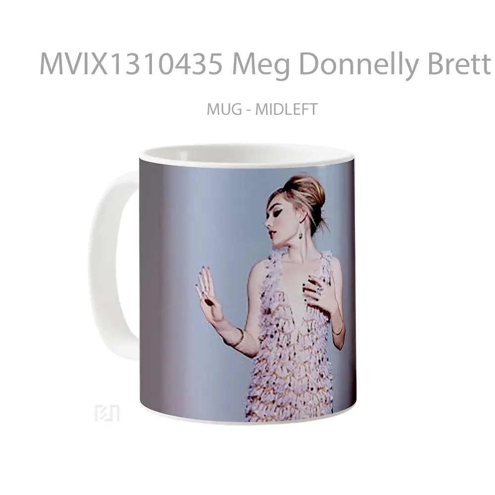 Mug Meg Donnelly Brett Erickson Photoshoot Gelas Keramik Unik - All-side / Desain