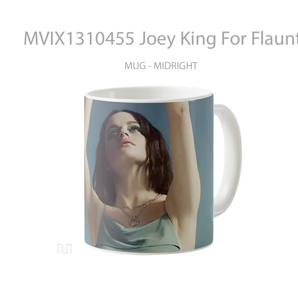 Mug Joey King For Flaunt Magazine Gelas Keramik Unik - All-side / Desain