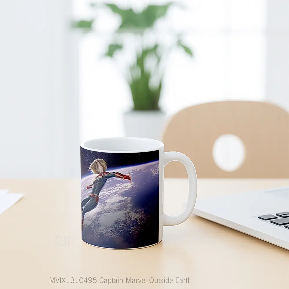 Mug Captain Marvel Outside Earth Gelas Superhero - All-side / Desain