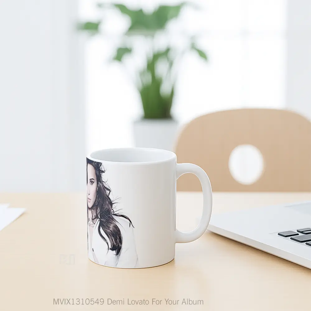 Mug Demi Lovato For Your Album Gelas Selebriti - All-side / Desain