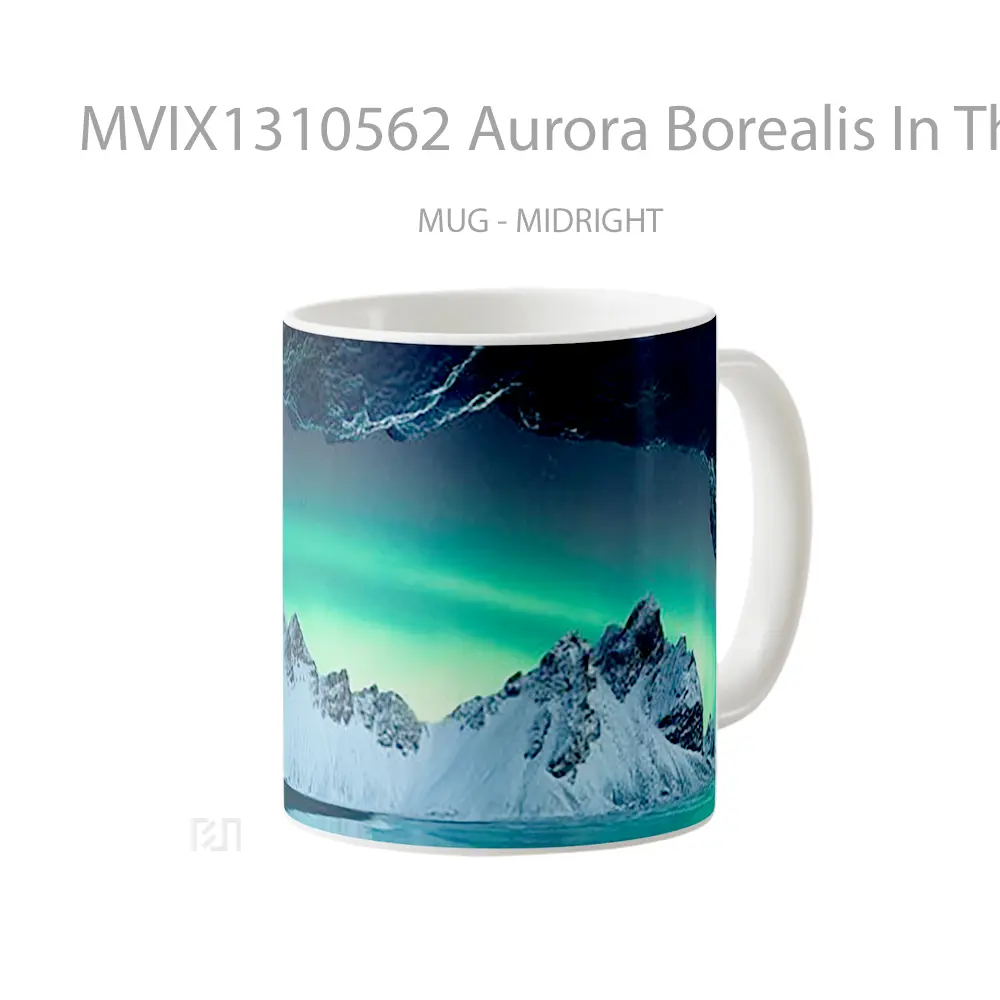 Mug Aurora Borealis In The Mountains Of Iceland Gelas Pemandangan Alam - All-side / Desain