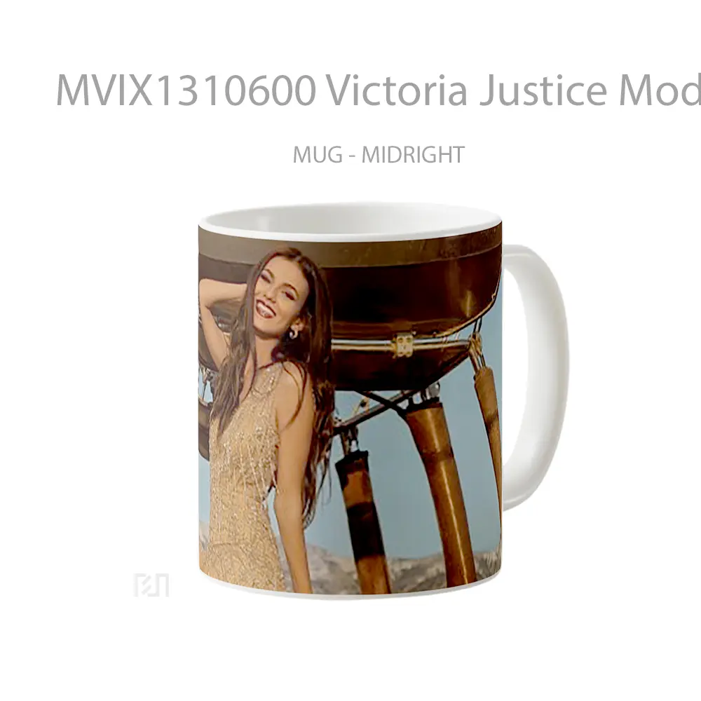 Mug Victoria Justice Modeliste Magazine Gelas Keramik Unik - All-side / Desain