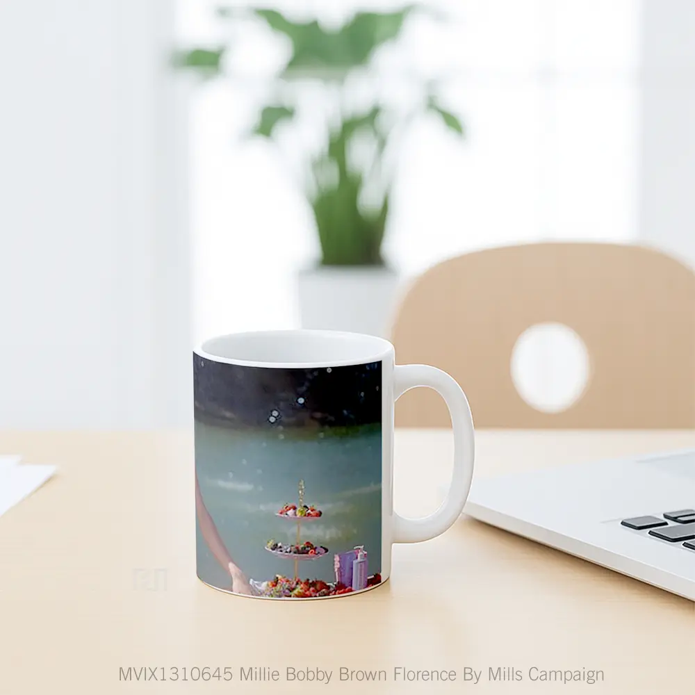Mug Millie Bobby Brown Florence By Mills Campaign Gelas Keramik Unik - All-side / Desain