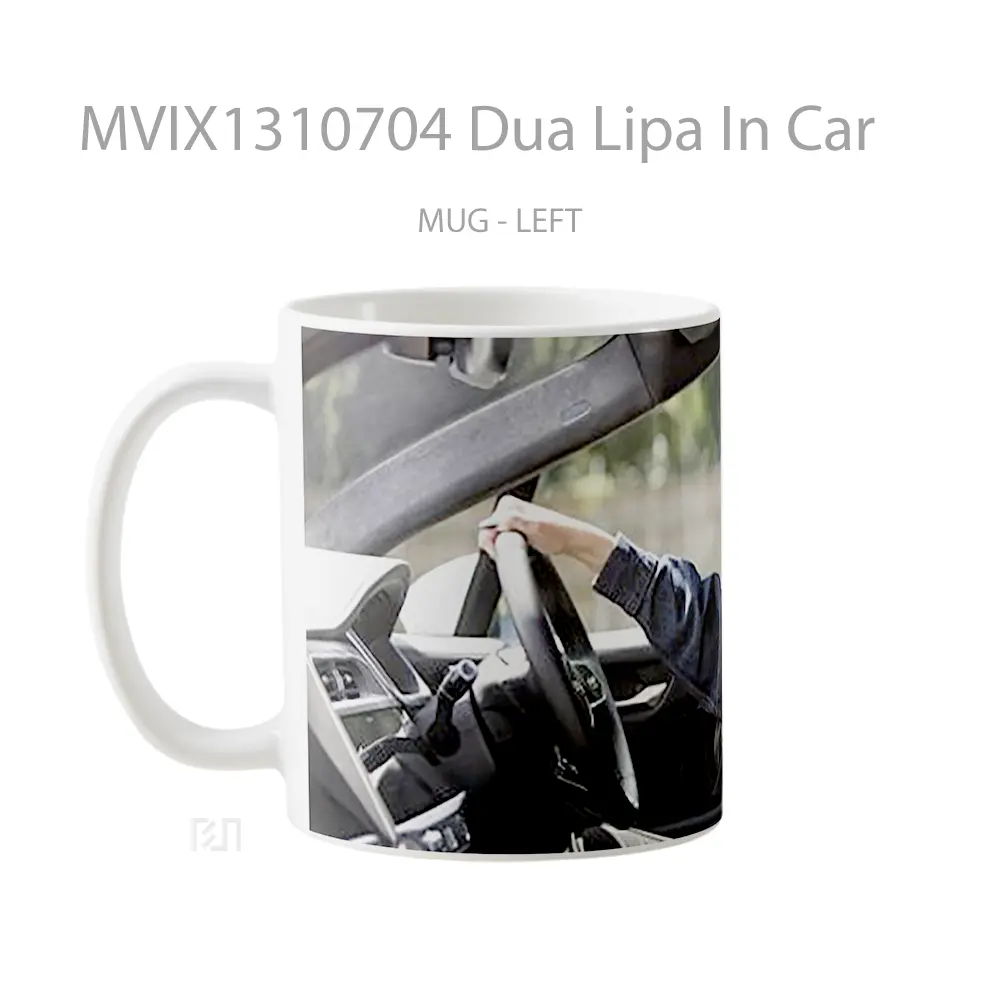 Mug Dua Lipa In Car Cangkir Mobil - All-side / Desain