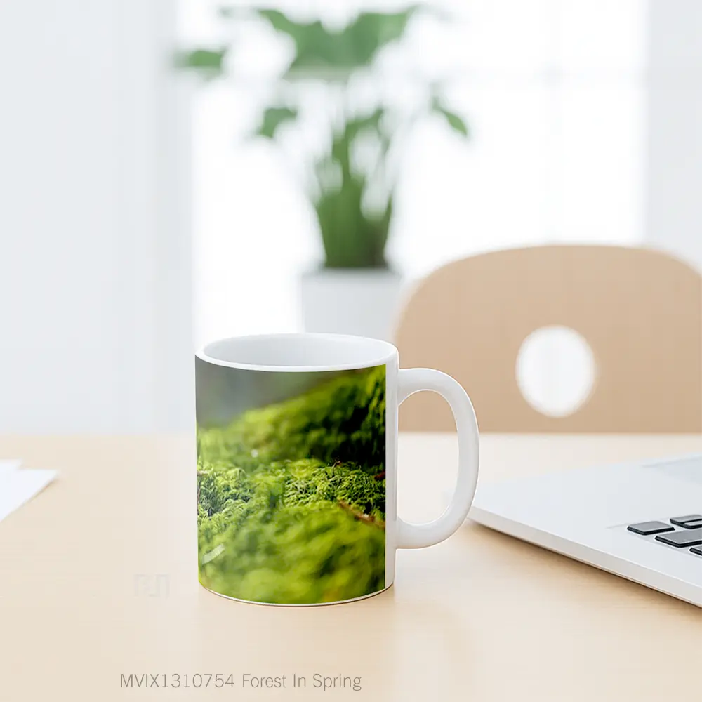 Mug Forest In Spring Gelas Pemandangan Alam - All-side / Desain