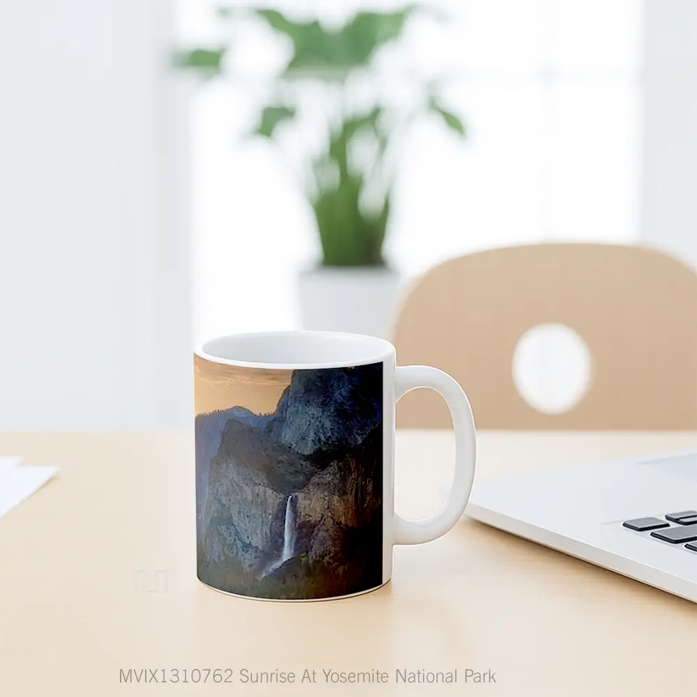 Mug Sunrise At Yosemite National Park Gelas Pemandangan Alam - All-side / Desain