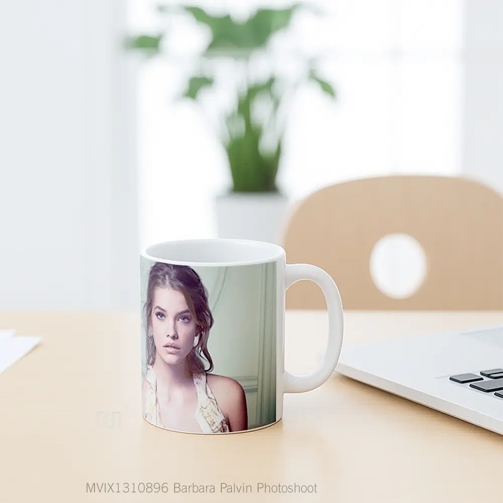 Mug Barbara Palvin Photoshoot Gelas Keramik Unik - All-side / Desain