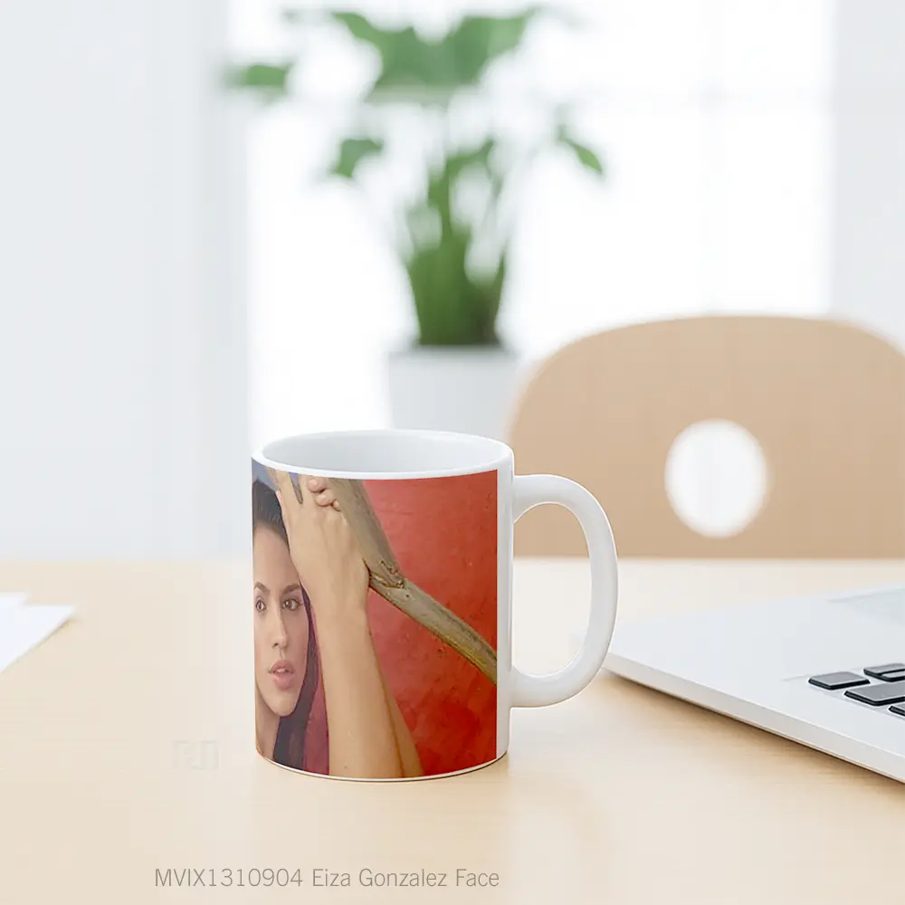Mug Eiza Gonzalez Face Gelas Selebriti - All-side / Desain