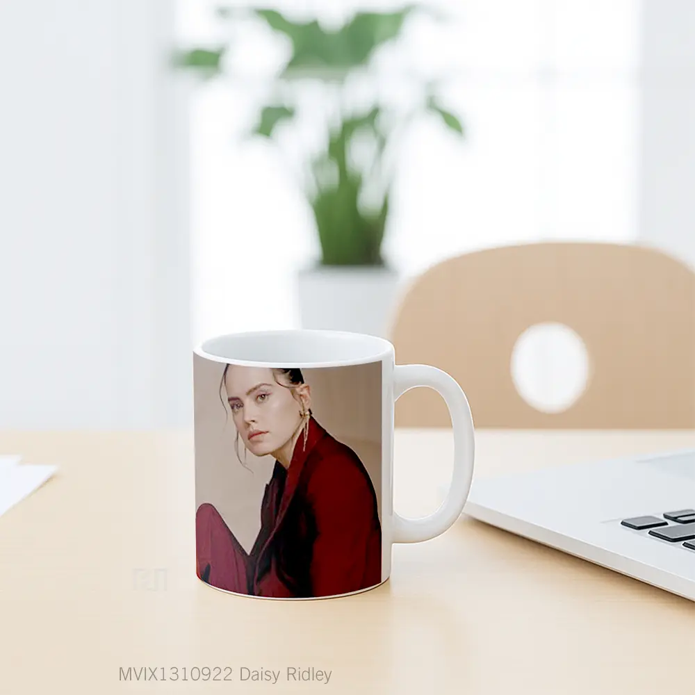Mug Daisy Ridley Gelas Keramik Unik - All-side / Desain