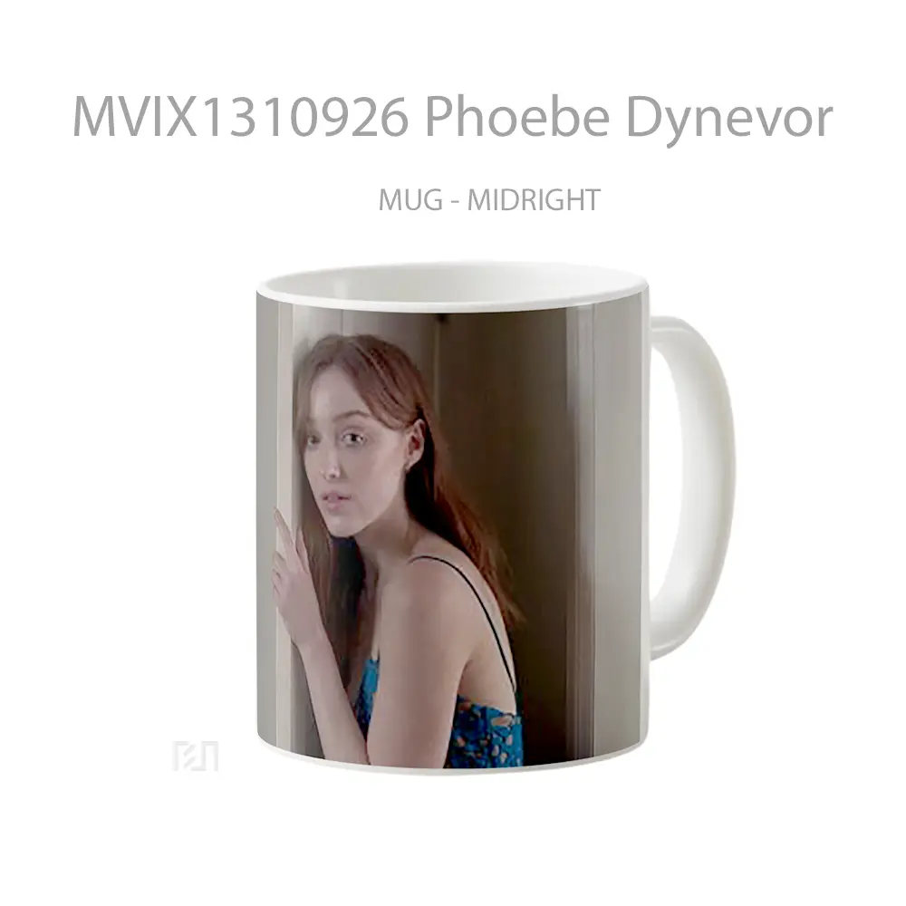 Mug Phoebe Dynevor Gelas Keramik Unik - All-side / Desain