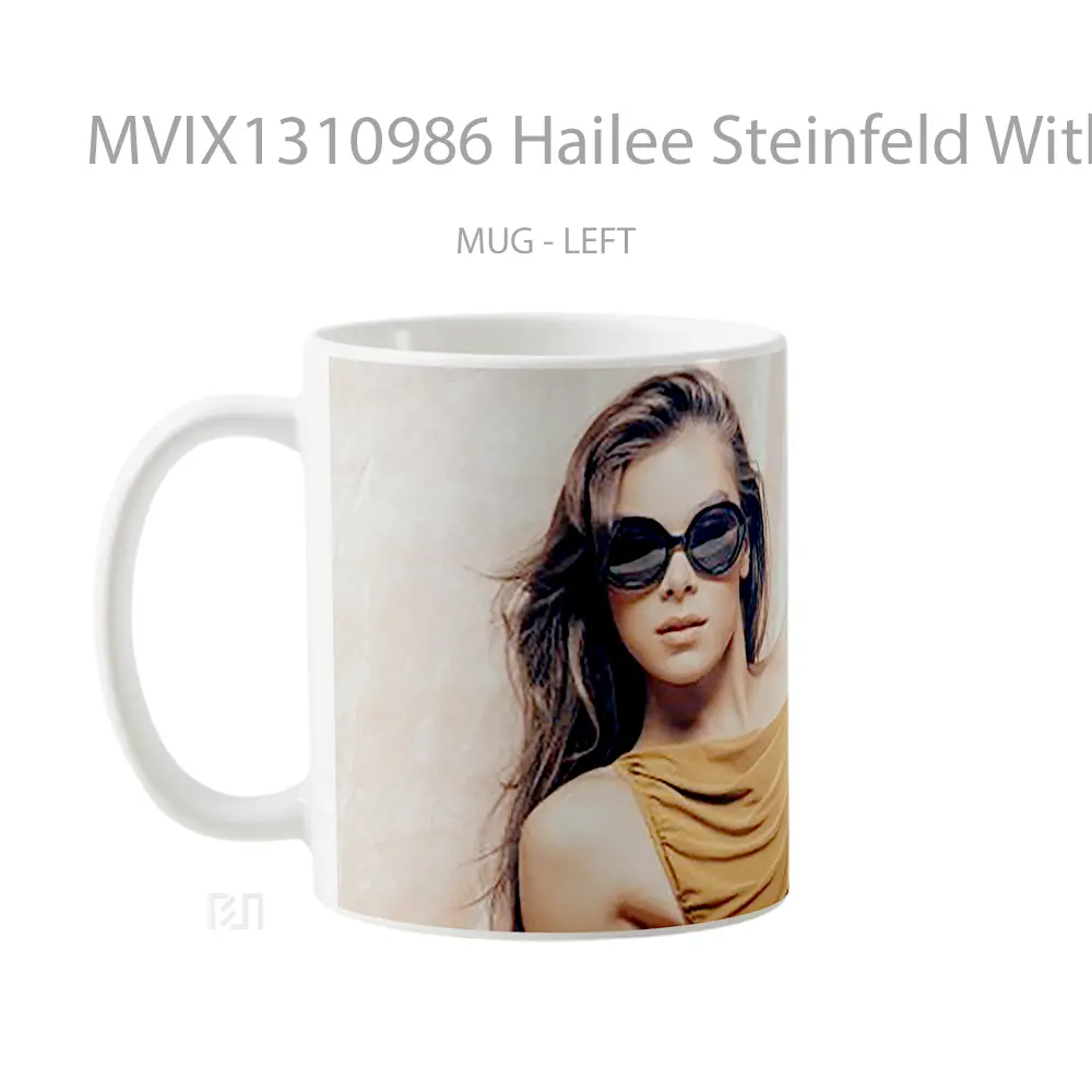 Mug Hailee Steinfeld With Sunglasses Gelas Selebriti - All-side / Desain