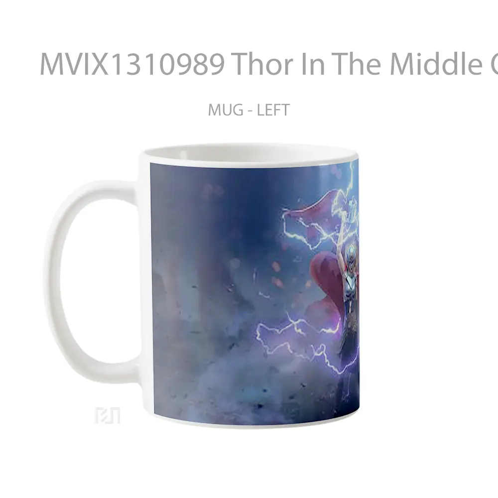 Mug Thor In The Middle Of Thunder Gelas Superhero - All-side / Desain