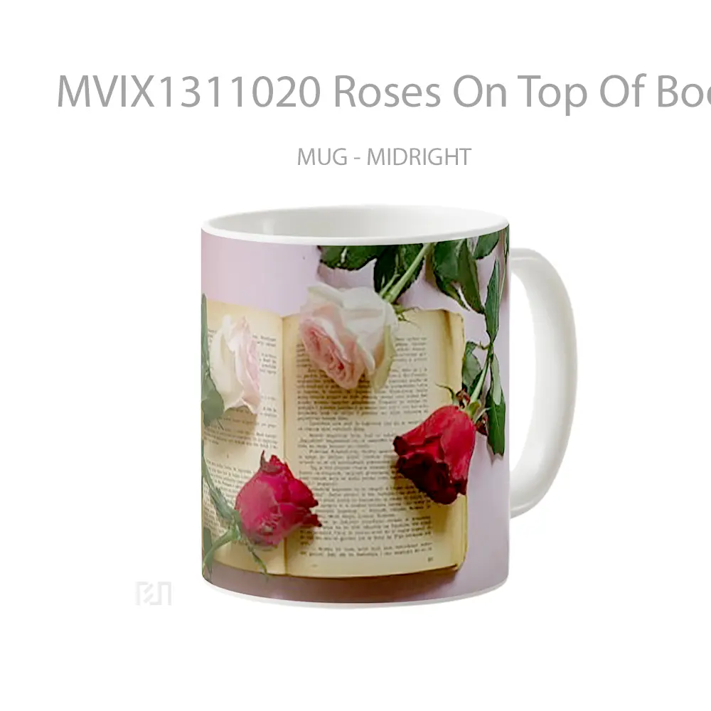 Mug Roses On Top Of Book Gelas Keramik Unik - All-side / Desain