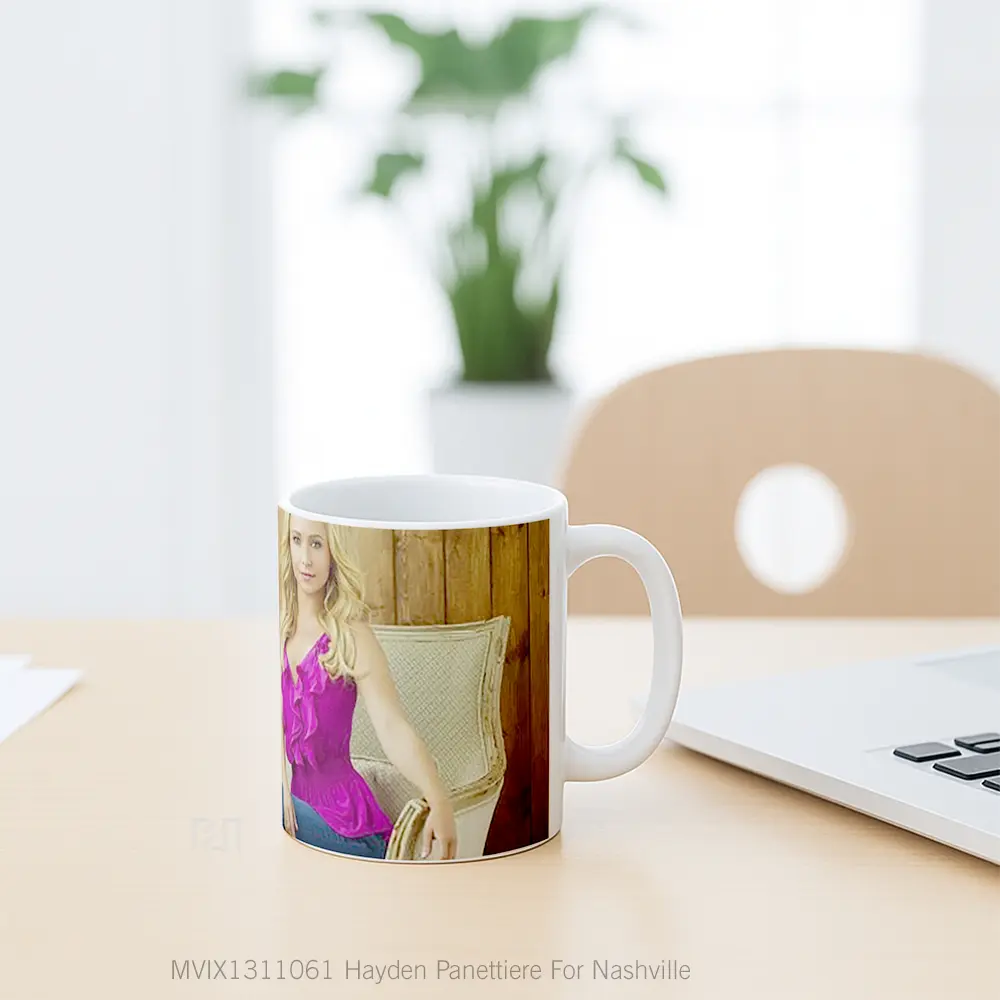 Mug Hayden Panettiere For Nashville Gelas Keramik Unik - All-side / Desain
