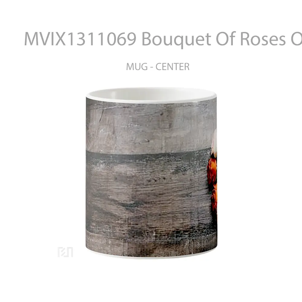 Mug Bouquet Of Roses On Wood Table Gelas Keramik Unik