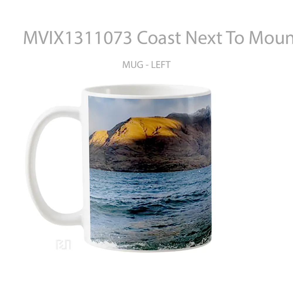 Mug Coast Next To Mountains Gelas Pemandangan Alam - All-side / Desain