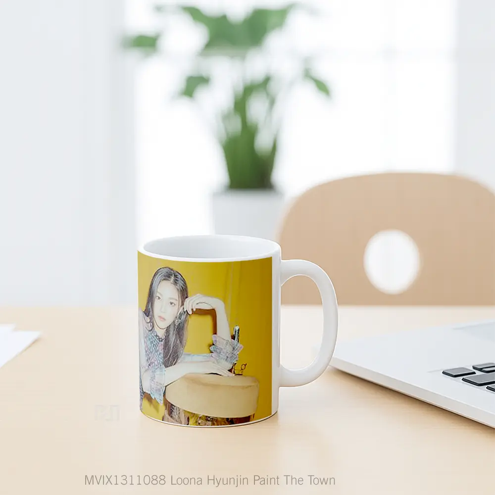 Mug Loona Hyunjin Paint The Town Gelas Keramik Unik - All-side / Desain