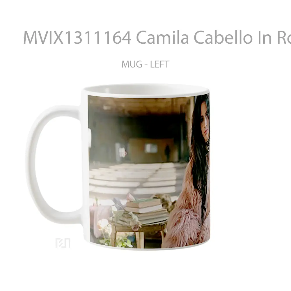 Mug Camila Cabello In Room Gelas Selebriti - All-side / Desain