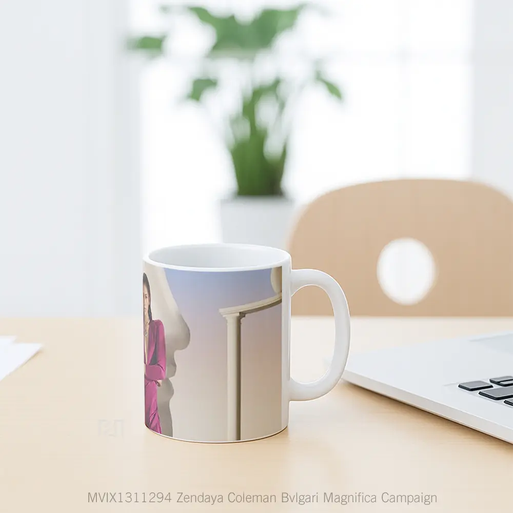 Mug Zendaya Coleman Bvlgari Magnifica Campaign Gelas Selebriti - All-side / Desain