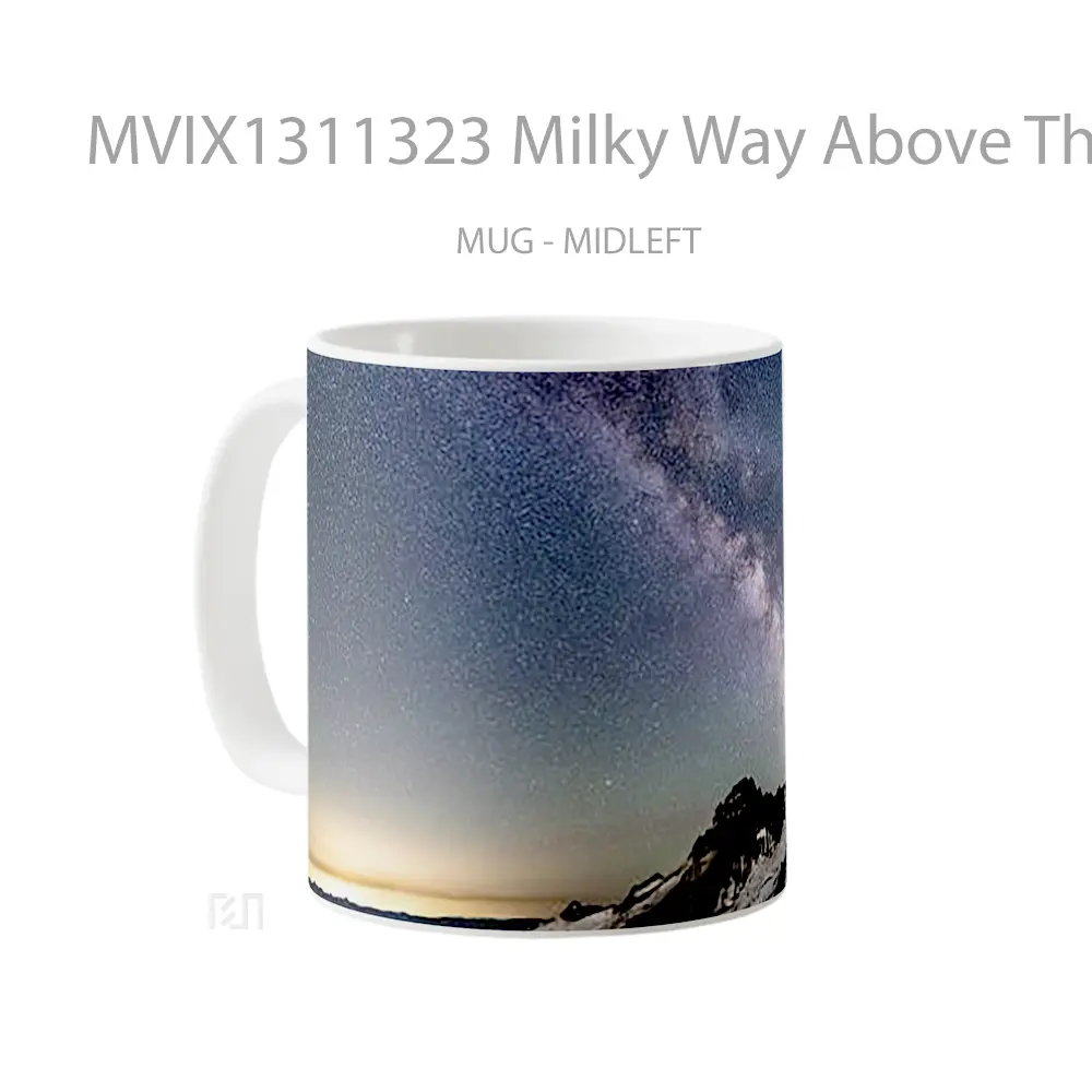 Mug Milky Way Above The Mountains Gelas Pemandangan Alam - All-side / Desain
