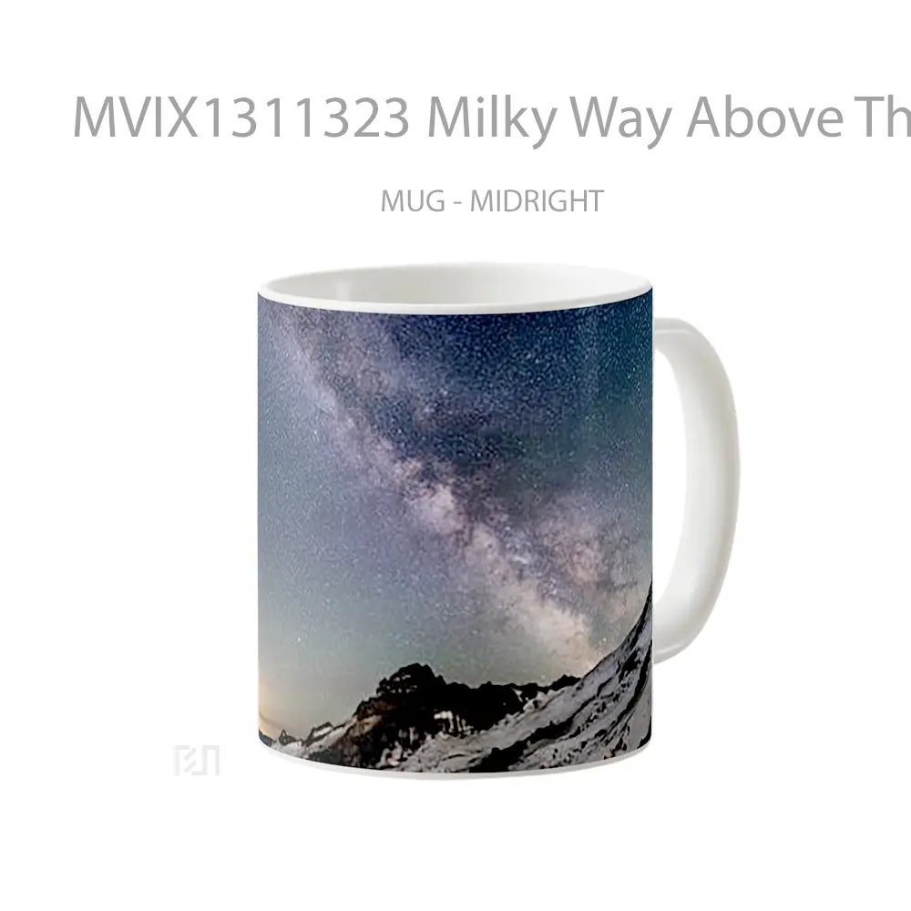 Mug Milky Way Above The Mountains Gelas Pemandangan Alam - All-side / Desain