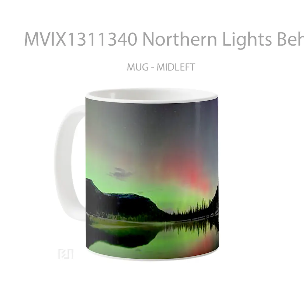 Mug Northern Lights Behind Mountains And Lake Gelas Pemandangan Alam - All-side / Desain