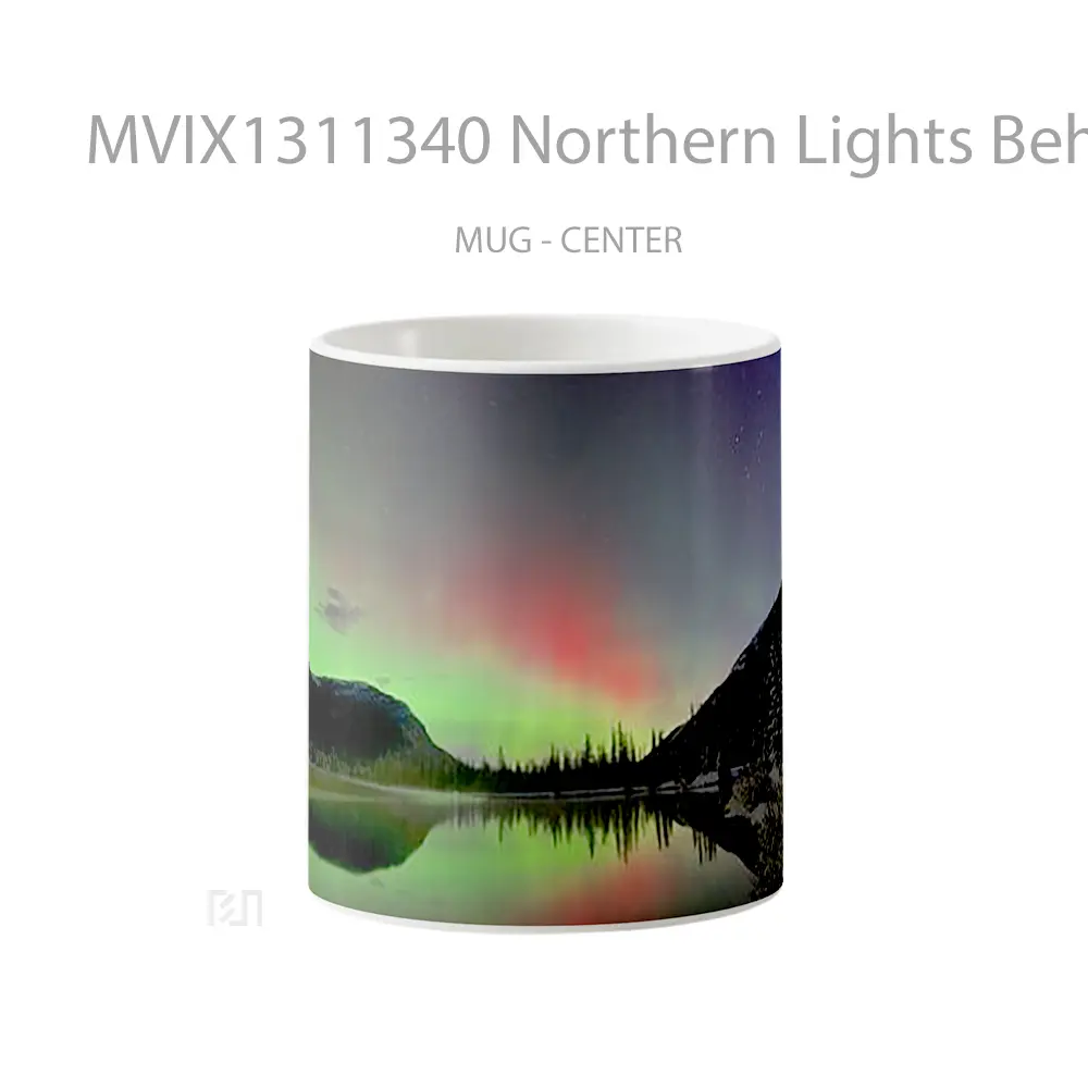 Mug Northern Lights Behind Mountains And Lake Gelas Pemandangan Alam