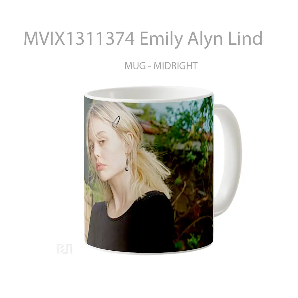 Mug Emily Alyn Lind Gelas Keramik Unik - All-side / Desain