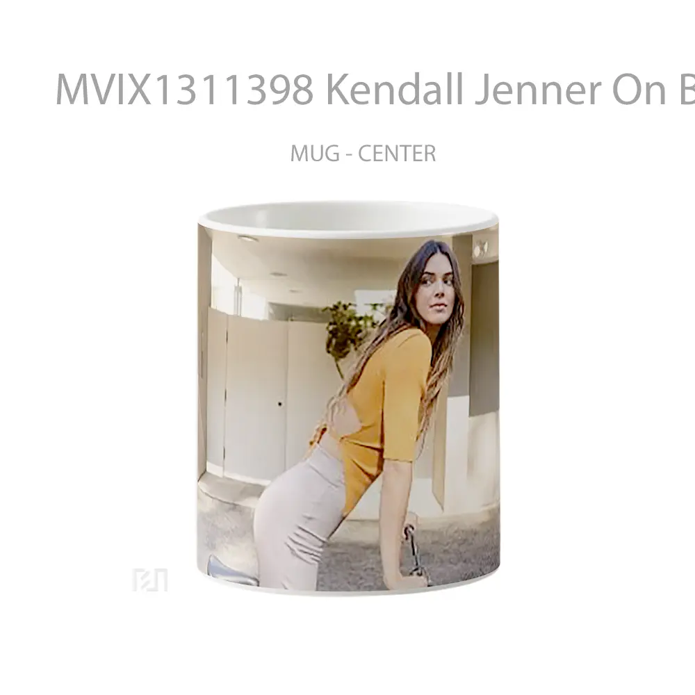 Mug Kendall Jenner On Bike Cangkir Mobil